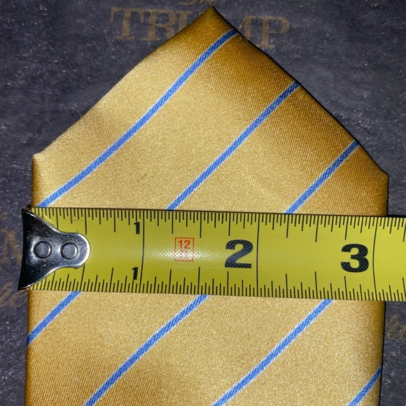 President Donald J Trump Signature Collection Tie - Picture 3 of 8